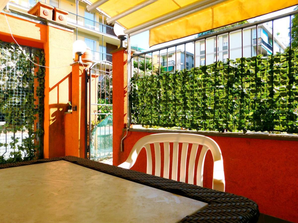 La Casa Rosa! Apartment Levanto Luaran gambar