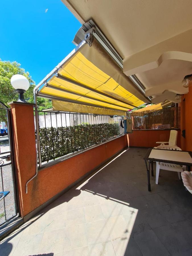 La Casa Rosa! Apartment Levanto Luaran gambar